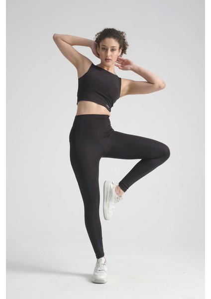 Yüksek Bel Cep Detaylı Spor Tayt & Sırt Dekoliteli Krop Takım | Siyah Esnek Destekli Kaplı Spor Sütyeni ve Tayt Takımı