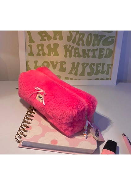 Pembe Fiyonk Detaylı Peluş Tüylü Kalemlik modelleri