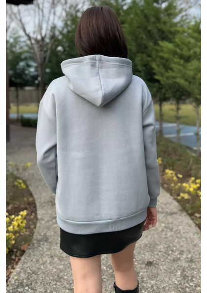 Kadın Taşlı Kapüşonlu Şardonlu Sweatshirt