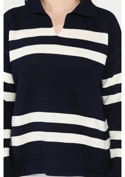 Polo Yaka Çizgili Kadın Triko Kazak fırsatları