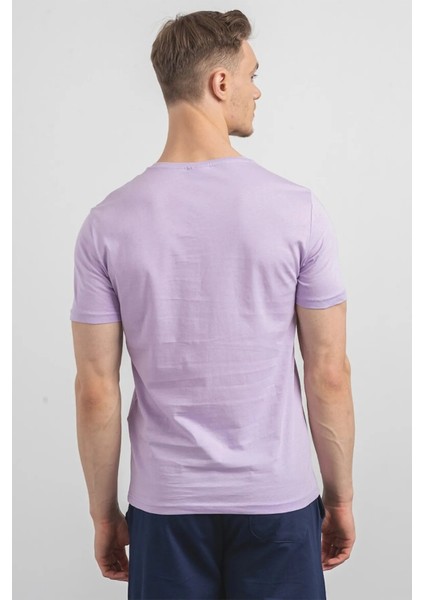 Erkek V Yaka T-Shirt modelleri