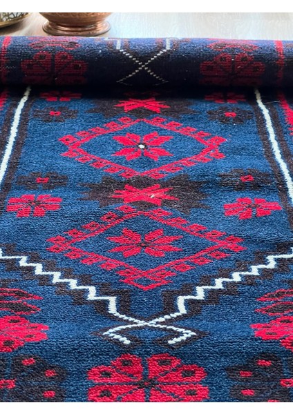 63 x 123 cm Güneybatı Stili Lacivert El Dokuma Köy Evi Stili Yün Kilim