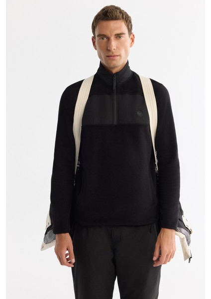 Erkek Ekru Kapüşonlu Suİtici Rüzgar Geçirmez -20°C Dayanıklı Comfort Fit Kayak Montu A42Y6159