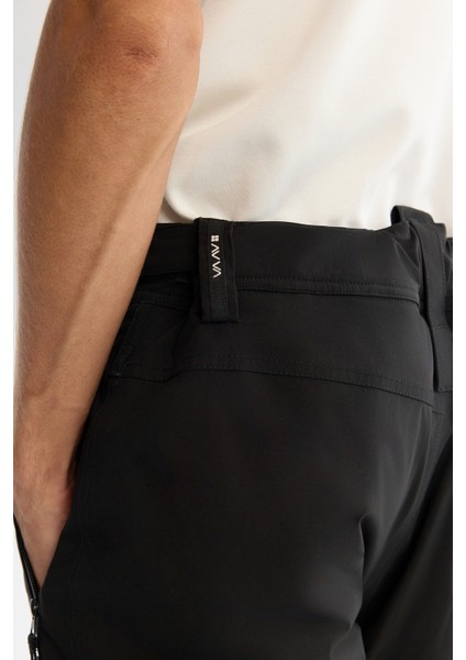 Erkek Siyah Su İtici Rüzgar Geçirmez Paçası Çıtçıtlı Beli Ayarlanabilir Comfort Fit Kayak Pantolonu A42Y3125 indirimleri