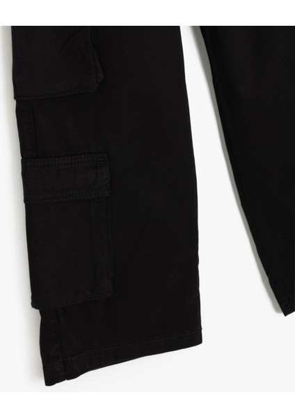 Pamuklu Kargo Cep Detaylı Denim Pantolon modelleri