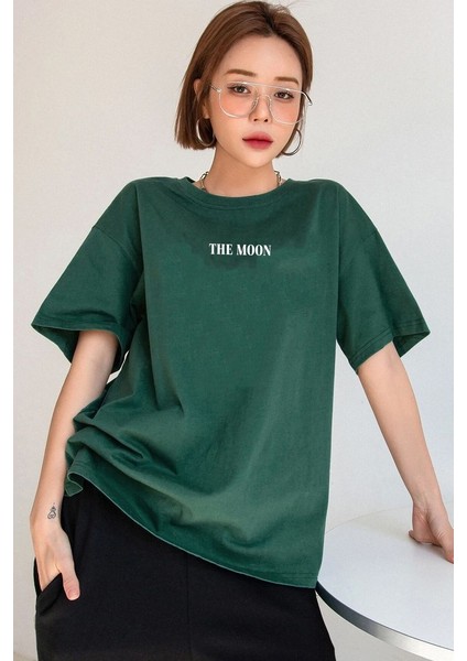 Only Trendwear Unisex The Moon Baskılı T-Shirt fiyatları