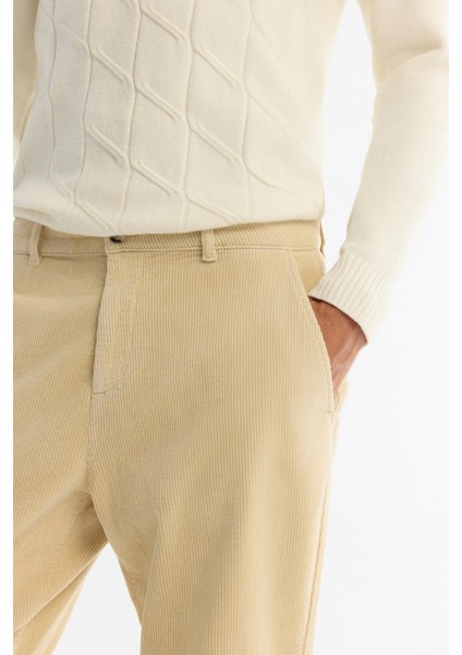 Erkek Bej Klasik Bel Kalın Fitilli Kadife Chino Relaxed Fit Pantolon A42Y3017
