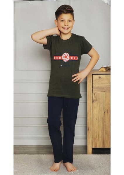 Kısa Kol Tişört , Uzun Pantolon Baskılı Erkek Çocuk Pijama M00673