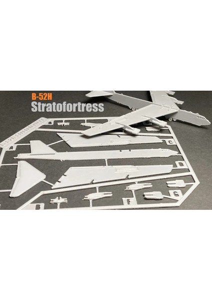 B-52 Stratofortress Kart Kiti