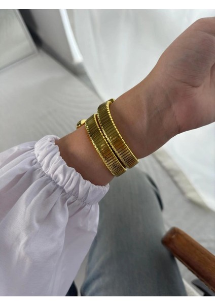 Altın Kaplama Zirkon Taşlı Yılan Model Kadın Kol Saati fiyatları