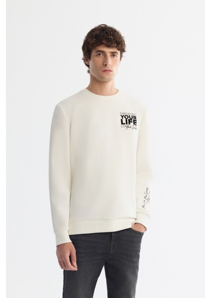 Erkek Ekru Bisiklet Yaka Pamuklu Baskılı Elastan Regular Fit Sweatshirt A42Y1206