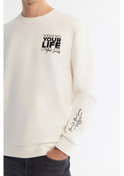 Erkek Ekru Bisiklet Yaka Pamuklu Baskılı Elastan Regular Fit Sweatshirt A42Y1206 fiyatları
