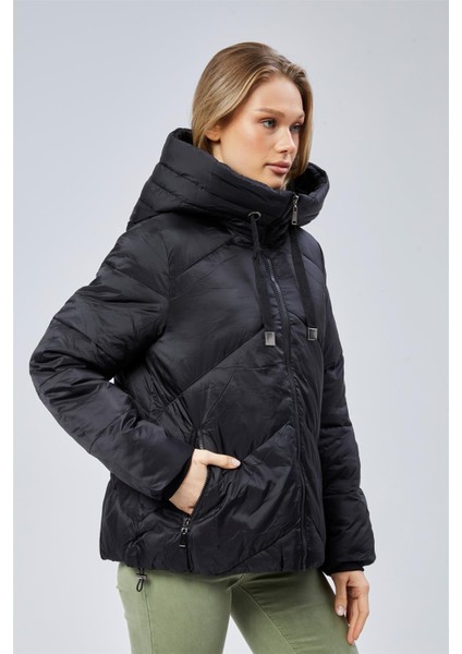 Puffer Büyük Kapşonlu Mont fiyatları