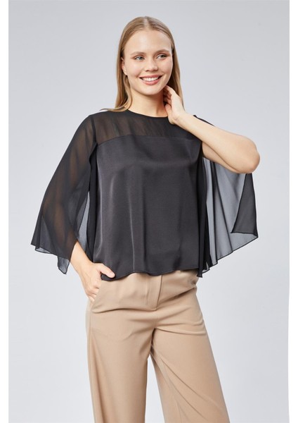 Koçu Şifon Garnili Yırtmaçlı Bluz modelleri