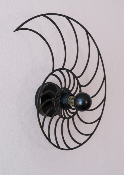 "nautilus" 2m Anahtarlı Dekoratif Desenli Gölge Aplik