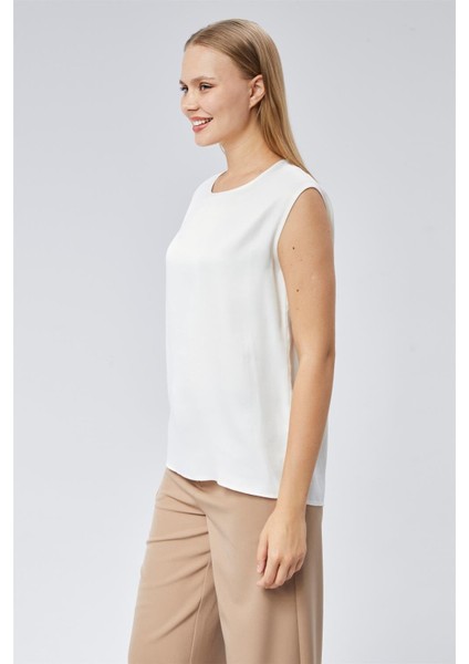 Kolsuz Saten Bluz fiyatları