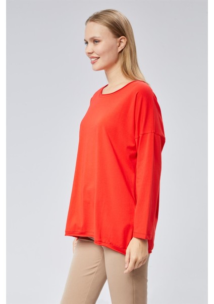 Geniş Kesim Yuv Yaka Tshirt fiyatları