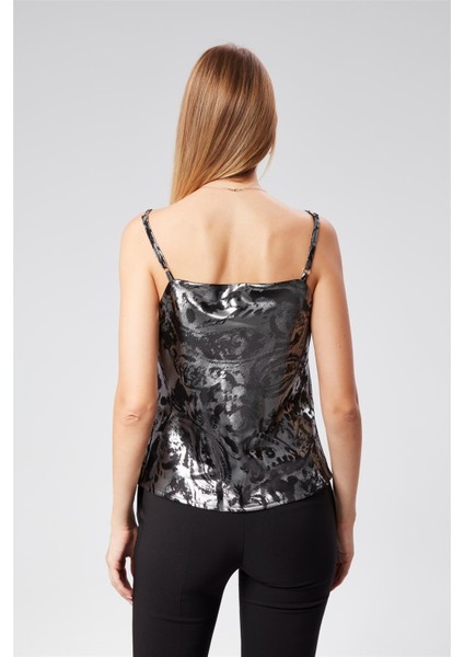 Desenli Degaje Yaka Top