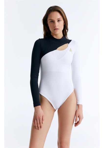 ED7787-01 Gigi Çıtçıtlı Body Siyah Beyaz indirimleri