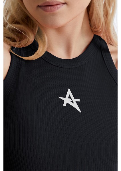 ED7744-06 Sabalenka Dry-Touch Yüzücü Yaka Kadın Tenis , Koşu Atleti Siyah fiyatları