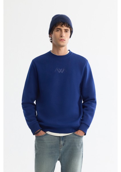 Erkek Saks Bisiklet Yaka Pamuklu Şardonlu Baskılı Regular Fit Sweatshirt B001033