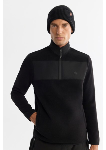 Erkek Siyah Soğuğa Dayanıklı Fermuarlı Dik Yaka Polar Sweatshirt A42y1380