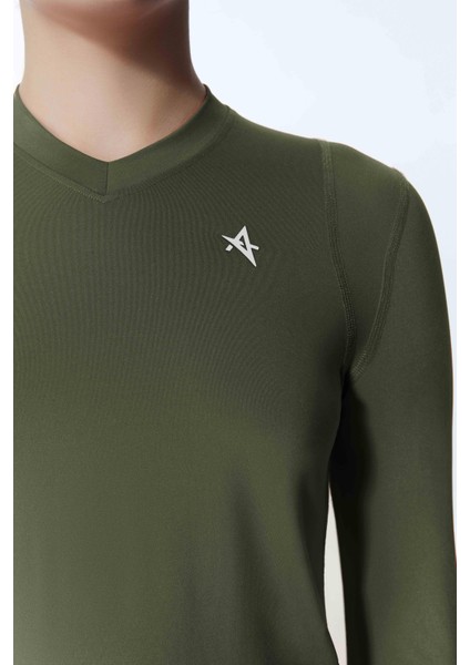 ED7755-08 Elena Dry-Touch V-Yaka Uzun Kollu Kadın Tenis , Koşu Üstü Haki fırsatları