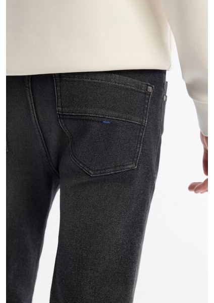 Erkek Siyah Eskitme Yıkama Jean Pantolon A42y3524