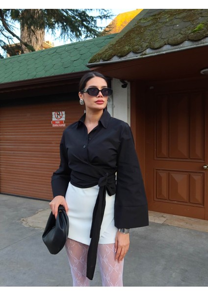 Beyaz Bağlama Detaylı Gömlek