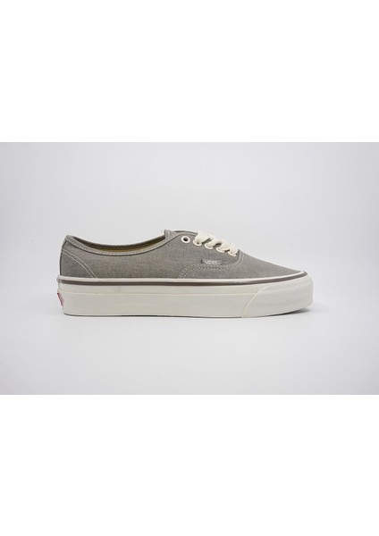 Mte Authentic Reissue 44 Gri Unisex VN000CT7DKK1