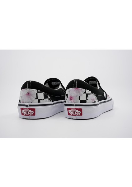 Ua Classic Slip-On Siyah Unisex VN0A5JLXBM81