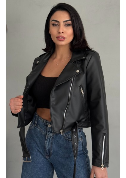 Kemerli Oversize Crop Deri Ceket