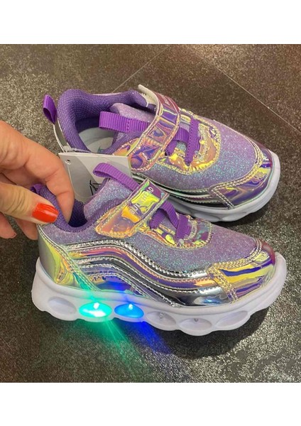 22-32 Numara Kız Çocuk Işıklı Spor Ayakkabı Lila