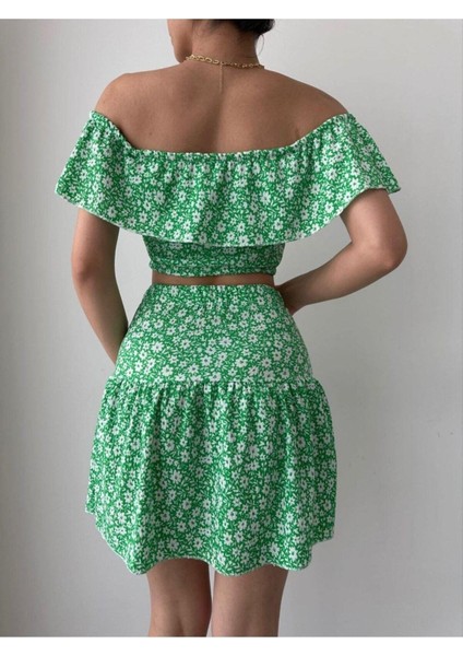 Çiçek Desenli Crop-Etek Takım Kayıkçı Yaka fiyatları