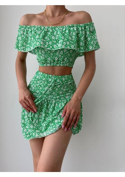 Çiçek Desenli Crop-Etek Takım Kayıkçı Yaka modelleri