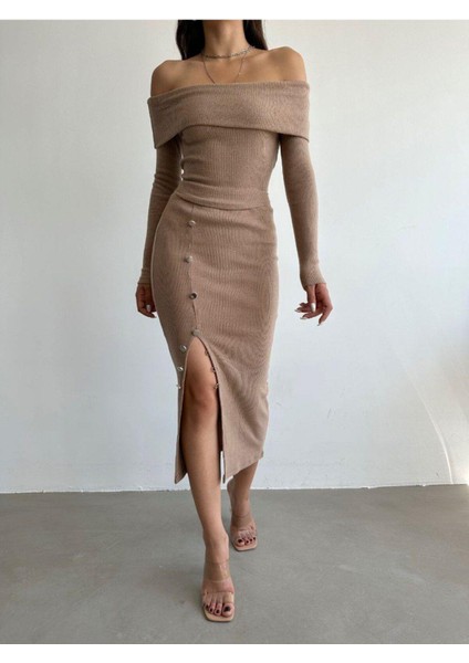 Madonna Bluz Yırtmaçlı Düğme Detaylı Etek Şardonlu Alt-Üst Takım