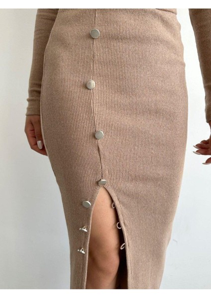 Madonna Bluz Yırtmaçlı Düğme Detaylı Etek Şardonlu Alt-Üst Takım fırsatları