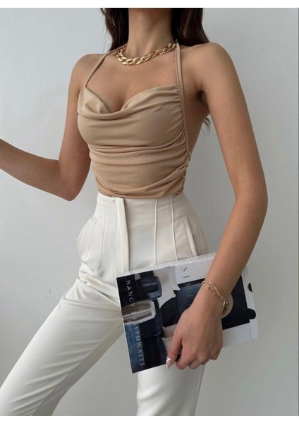 Degaje Yaka Sırt Dekoltesi Sandy Bluz modelleri