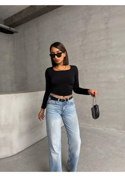 Kare Yaka Uzun Kol Bluz indirimleri