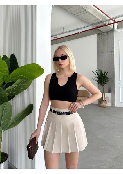 Crep Kumaş Yazılı Kemer Pileli Şort Etek fırsatları