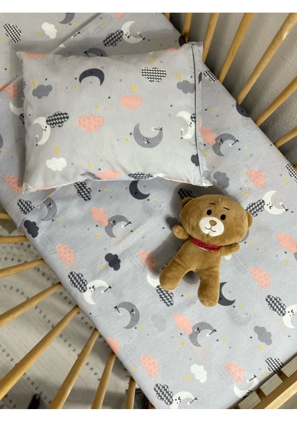 Nevresim Takımı Gece Temalı, Fermuarlı, %70 Pamuk %30 Polyemid , 100X150 Bebek Nevresim Takımı