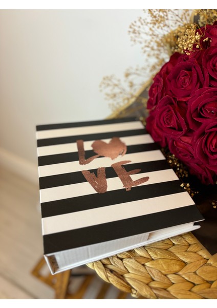 Fotoğraf Albümü 10x15cm 200 Fotoğraf Kapasiteli Renkli Love Desenli Anı Albümü
