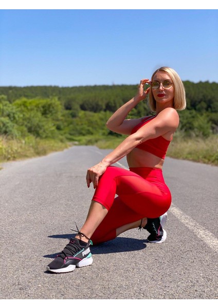 Kırmızı Tül Detaylı Ekstra Yüksek Bel Toparlayıcı Spor Kapri Tayt Renk