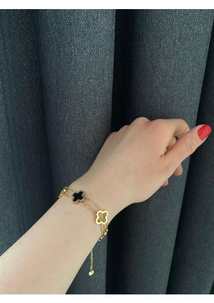 Lucky B&e Üç Zincirli Siyah Beş Yonca Çelik Bileklik Gold fiyatları