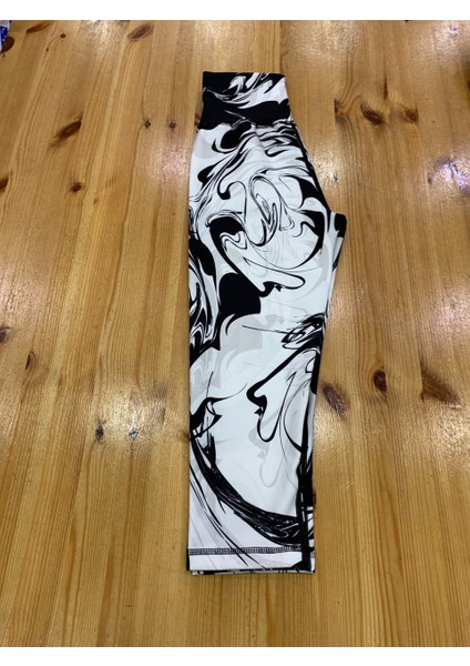 Siyah Beyaz Batik Desen Ekstra Yüksek Bel Toparlayıcı Spor Kapri Tayt indirimleri