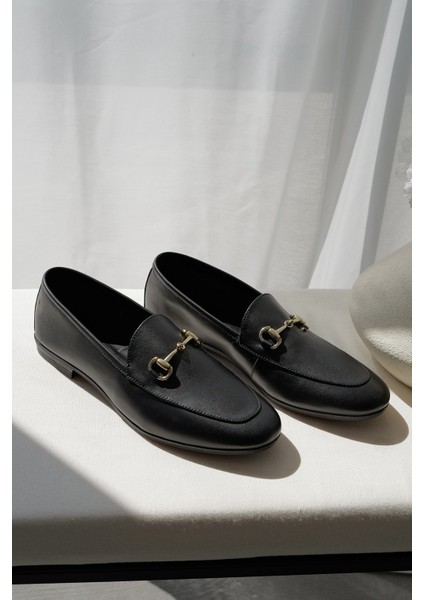 Tokalı Deri Loafer