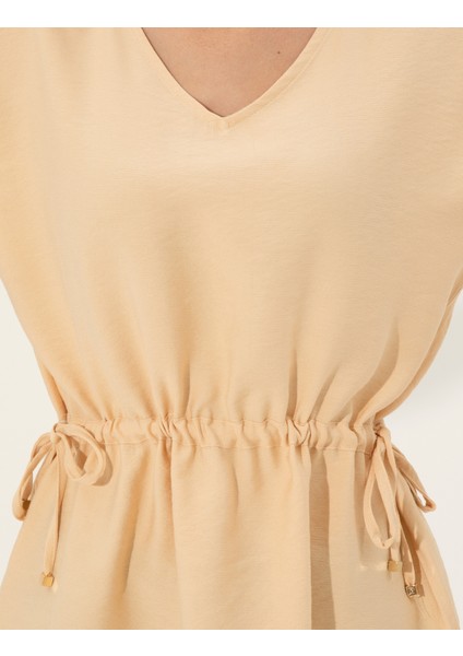 Kadın Bej Comfort Fit Kısa Kollu Bluz 50252151-VR011