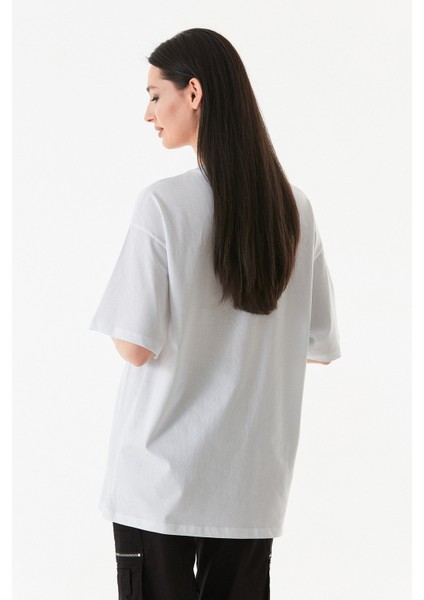 Basic Oversize Bisiklet Yaka Tişört indirimleri