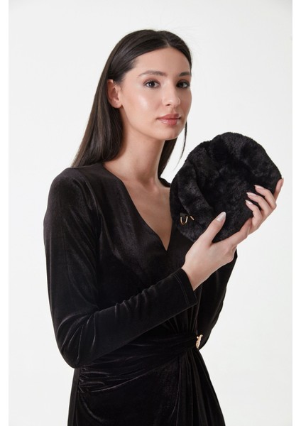 Çıtçıtlı Zincirli Pelüş Çanta
