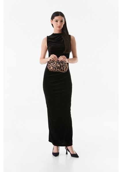 Leopar Desenli Çıtçıtlı Zincirli Pelüş Çanta